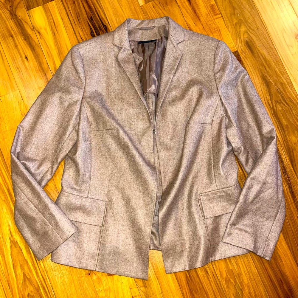 Akris 💯 cashmere and silk Tan Blazer